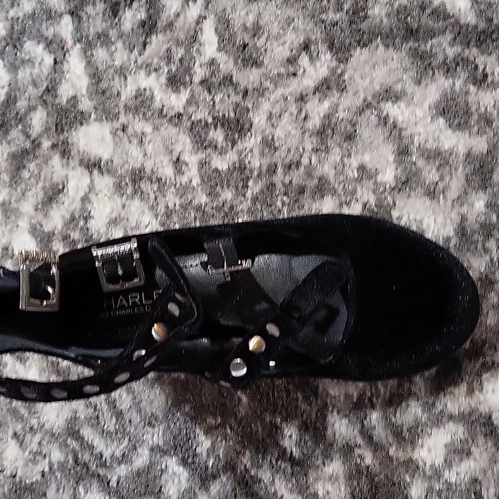 Women shoes